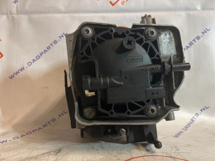 Fuel filter housing Peugeot 3008 I 2.0 HYbrid4 16V 981380228000 DW10C