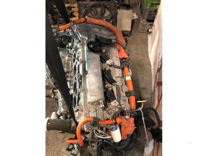 Engine from a Toyota RAV4 (A4) 2.5 Hybrid 16V VVT-i 4x2 2017