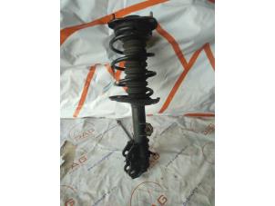 Used Front shock absorber rod, right Toyota C-HR (X1,X5) 1.2 16V Turbo Price € 100,00 Margin scheme offered by DagParts