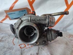 Used Turbo Volvo V90 II (PW) 2.0 D5 16V AWD Price € 350,00 Margin scheme offered by DagParts
