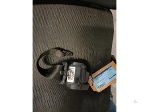 Used Rear seatbelt tensioner, left BMW 1 serie (F20) 114d 1.5 12V TwinPower Price € 45,00 Margin scheme offered by DagParts