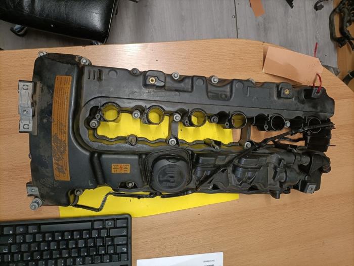 Gebrauchte Ventildeckel BMW 3 serie (E93) 335i 24V Preis € 250,00 Margenregelung angeboten von Dag Parts