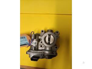 Used Throttle body Renault Clio IV (5R) 0.9 Energy TCE 75 12V Price € 100,00 Margin scheme offered by DagParts