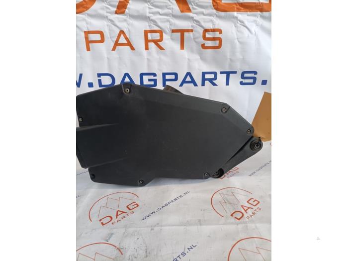 Gebrauchte Luftfiltergehäuse BMW 3 serie (E92) 325i 24V Preis € 200,00 Margenregelung angeboten von Dag Parts