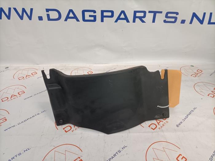 Gebrauchte Abdeckblech Motor Mercedes ML II (164/4JG) 3.0 ML-320 CDI 4-Matic V6 24V Preis € 18,00 Margenregelung angeboten von Dag Parts