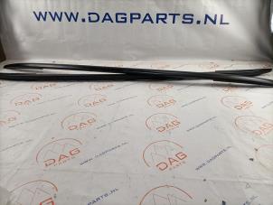 Używane Prety dachowe bagazowe Volkswagen Tiguan (AD1) 1.4 TSI 16V Cena € 120,00 Procedura marży oferowane przez DagParts