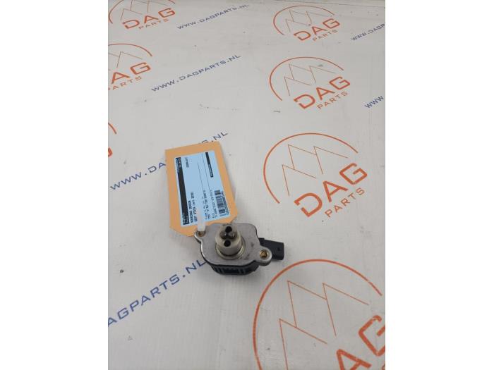 Begagnade Kamaxelsensor Seat Ateca (5FPX) 1.4 TSI 16V 4Drive Pris € 19,00 Marginaltabell erbjuds av Dag Parts