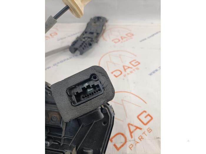 Front door lock mechanism 4-door, right Volkswagen Golf VII 2.0 GTI 16V ...
