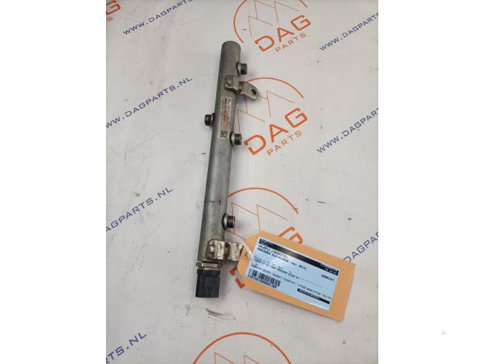 Gebrauchte Einspritzdüse (Einspritzer) Mercedes GLK (204.7/9) 3.0 350 CDI 24V BlueEfficiency 4-Matic Preis € 70,00 Margenregelung angeboten von Dag Parts
