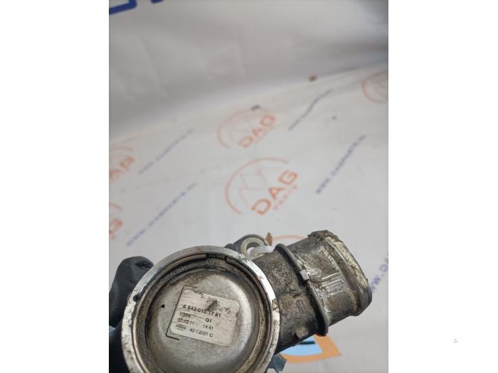 PCV valve from a Mercedes-Benz ML III (166) 2.1 ML-250 CDI 16V BlueTEC 4-Matic 2011