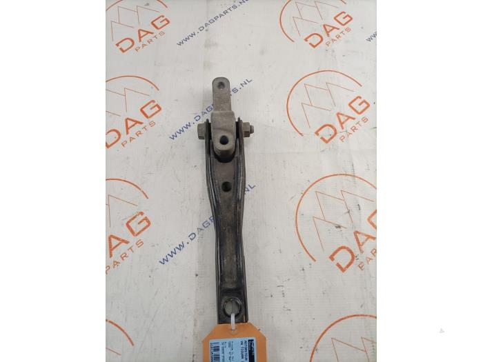 Used Engine mount Volkswagen Tiguan (AD1) 1.4 TSI 16V 4Motion Price € 18,00 Margin scheme offered by Dag Parts