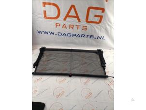 Used Dog rack Volkswagen Touran (5T1) 1.8 TSI Price € 75,00 Margin scheme offered by DagParts