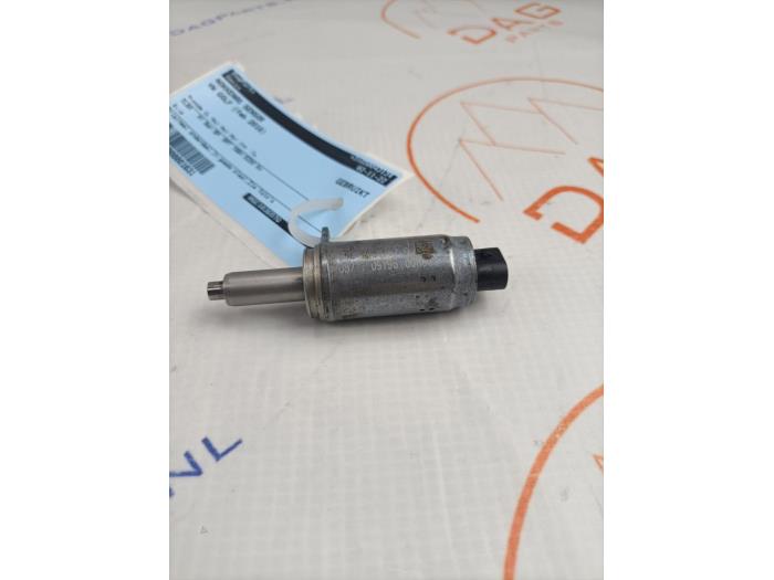 Begagnade Kamaxelsensor Volkswagen Golf VII (AUA) 2.0 GTI 16V Performance Package Pris € 15,00 Marginaltabell erbjuds av Dag Parts