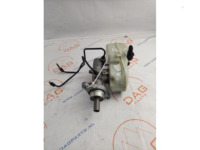 Used Master cylinder Volkswagen Transporter/Caravelle T5 2.5 TDi Price € 30,00 Margin scheme offered by Dag Parts