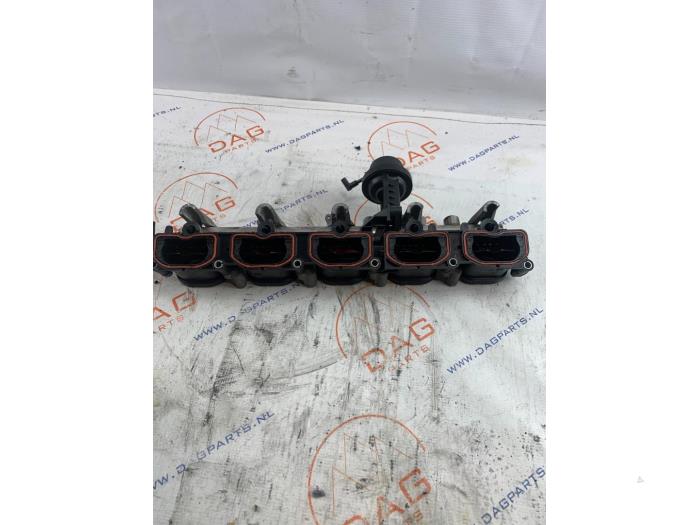 Gebrauchte Ansaugbrugge Audi RS 6 (C6) RS6 5.0 V10 40V TFSI Preis € 950,00 Margenregelung angeboten von Dag Parts