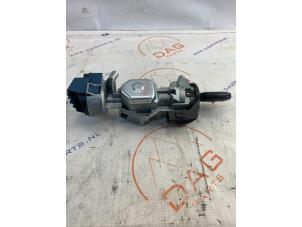 Used Ignition lock + key Ford Mondeo IV Wagon 2.0 Ecoboost SCTi 16V Price € 35,00 Margin scheme offered by DagParts
