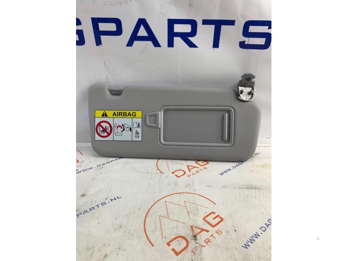 Begagnade Solskydd Hyundai Kona (OS) 64 kWh Pris € 30,00 Marginaltabell erbjuds av Dag Parts