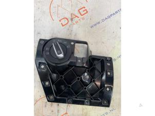 Gebrauchte Licht Schalter Volkswagen Tiguan (5N1/2) 2.0 TDI 16V 4Motion Preis € 25,00 Margenregelung angeboten von DagParts