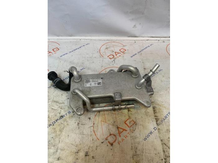 Begagnade Oljekylare Audi Q7 (4MB/4MG) 3.0 TDI V6 24V Pris € 65,00 Marginaltabell erbjuds av Dag Parts