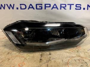 Used Headlight, right Volkswagen Polo VI (AW1) 1.0 MPi 12V Price € 300,00 Margin scheme offered by DagParts