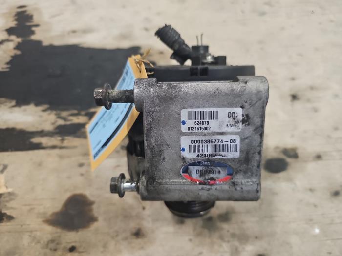 Usagé Dynamo Citroen Jumper (U9) 2.2 HDi 120 Prix € 50,00 Règlement à la marge proposé par Dag Parts