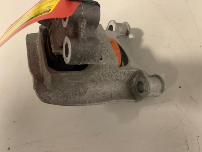 Engine mount Ford Fiesta VIII 1.1 TiVCT 12V 70 H1BG6F012BD H1BG6007AA