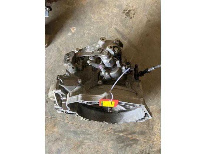 Usagé Boîte de vitesse Opel Insignia 1.6 CDTI 16V Prix € 299,95 Règlement à la marge proposé par DVZ Carparts