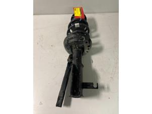 Used Front shock absorber, right Opel Insignia 1.6 CDTI 16V Price € 45,00 Margin scheme offered by DVZ Carparts