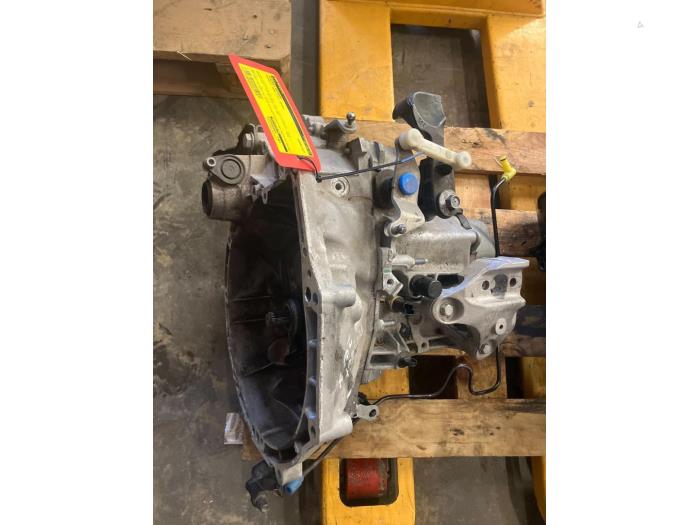 Usagé Boîte de vitesse Peugeot 208 I (CA/CC/CK/CL) 1.2 Vti 12V PureTech Prix € 350,00 Règlement à la marge proposé par DVZ Carparts