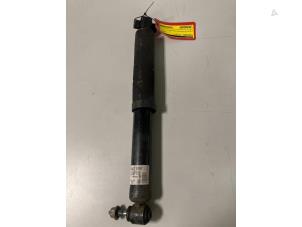 Used Rear shock absorber rod, left Nissan Qashqai (J11) 1.3 DIG-T 160 16V Price € 40,00 Margin scheme offered by DVZ Carparts