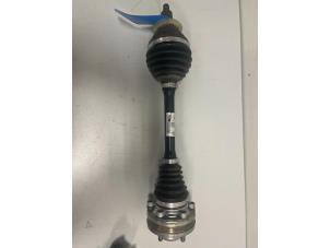 Used Front drive shaft, left Skoda Scala 1.5 TSI Price € 299,98 Inclusive VAT offered by DVZ Carparts