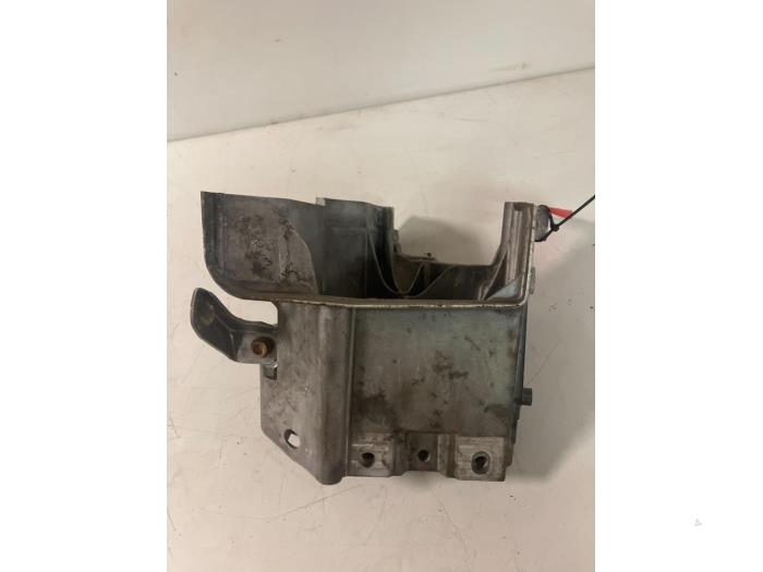 Used Engine mount Volkswagen Polo VI (AW1) 1.6 TDI 16V 95 Price € 25,00 Margin scheme offered by DVZ Carparts