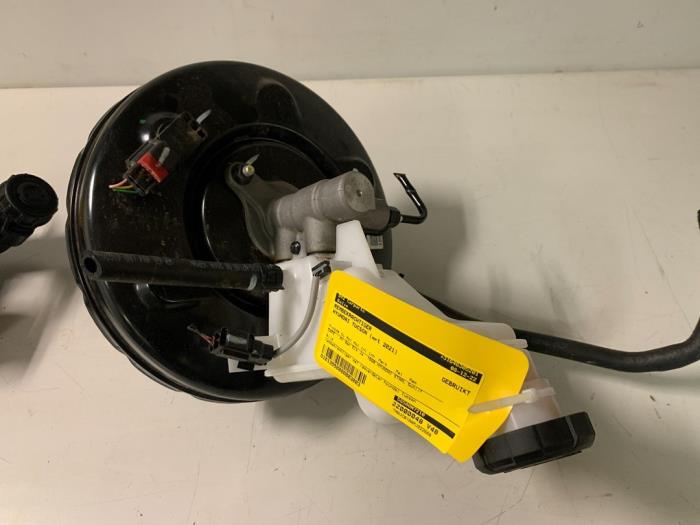 Usagé Assistant de freinage Hyundai Tucson (NX) 1.6 T-GDI Hybrid 48V Prix € 199,99 Règlement à la marge proposé par DVZ Carparts