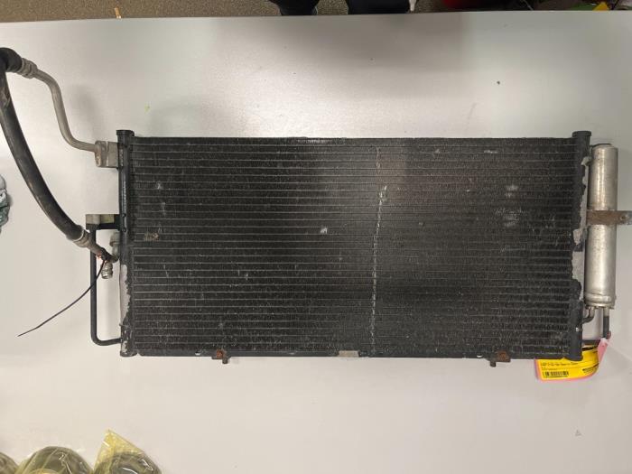 Usagé Radiateur clim Subaru Impreza II (GD) 2.0 Turbo 16V WRX Prix € 40,00 Règlement à la marge proposé par DVZ Carparts