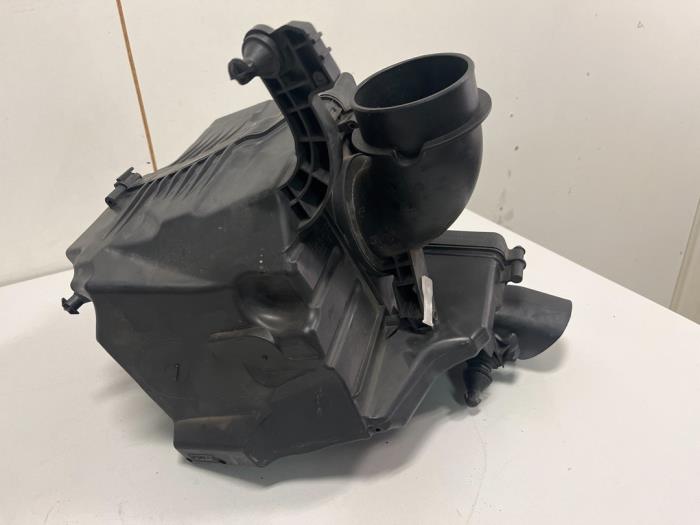 Gebrauchte Luftfiltergehäuse Ford Kuga II 1.5 EcoBoost 16V 182 4x4 Preis € 40,00 Margenregelung angeboten von DVZ Carparts