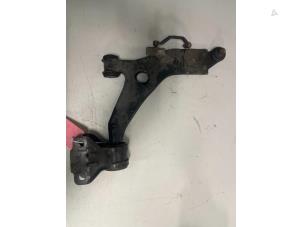 Used Front wishbone, right Ford Kuga II 1.5 EcoBoost 16V 182 4x4 Price € 75,00 Margin scheme offered by DVZ Carparts