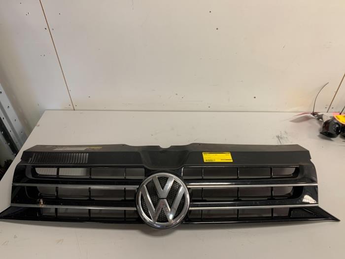 Używane Grill Volkswagen Multivan T7 2.0 TDI SCR 16V Cena € 249,99 Z VAT oferowane przez DVZ Carparts