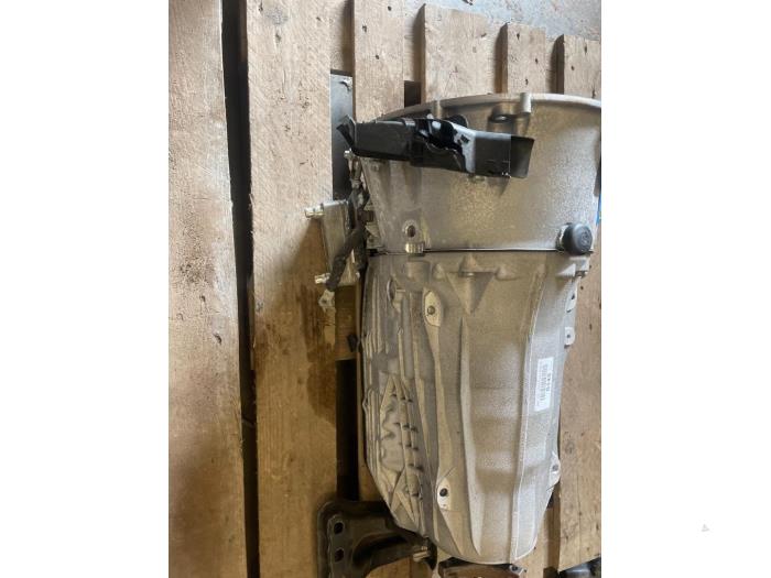 Gearbox from a Mercedes-Benz C (W205) C-220d 2.0 Turbo 16V 2020