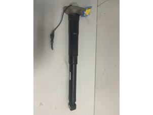 Used Rear shock absorber, left Skoda Scala 1.5 TSI Price € 90,75 Inclusive VAT offered by DVZ Carparts