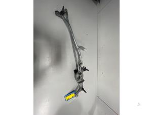 Used Wiper motor + mechanism Mercedes C (W205) C-220d 2.0 Turbo 16V Price € 181,50 Inclusive VAT offered by DVZ Carparts