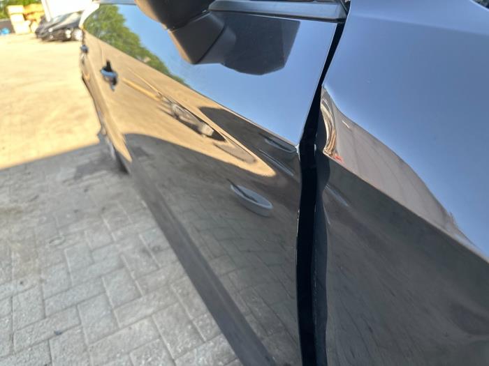 Front door 4-door, right from a Audi A3 Limousine (8VS/8VM) 2.0 TDI 16V Quattro 2015