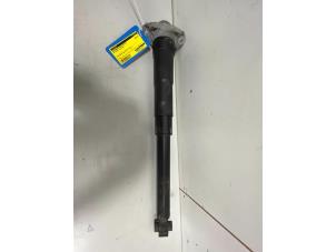 Used Rear shock absorber, right Volkswagen T-Roc 2.0 TSI 16V 4Motion Price € 55,00 Margin scheme offered by DVZ Carparts