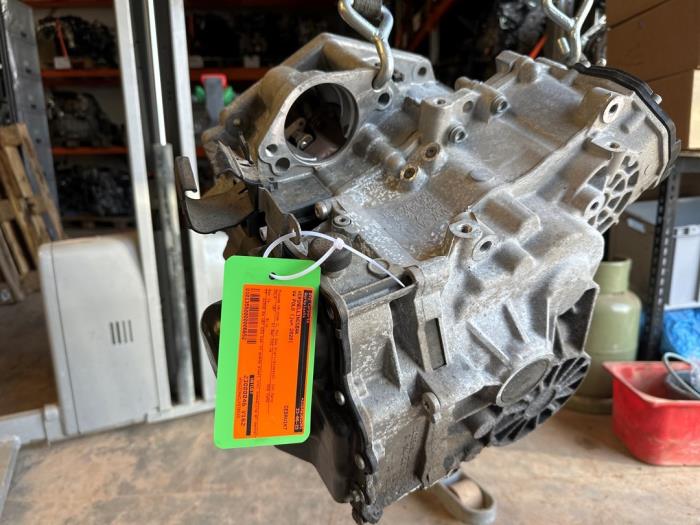 Usagé Boite de vitesses Volkswagen Polo VI (AW1) 1.0 TSI 12V Prix € 1.814,99 Prix TTC proposé par DVZ Carparts
