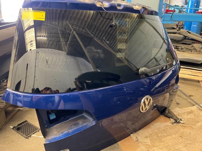 Używane Tylna klapa Volkswagen Golf VII (AUA) 2.0 R 4Motion 16V Cena € 349,99 Procedura marży oferowane przez DVZ Carparts
