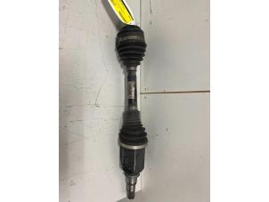 Used Front drive shaft, right Mercedes C (W205) C-220d 2.0 Turbo 16V Price € 393,25 Inclusive VAT offered by DVZ Carparts