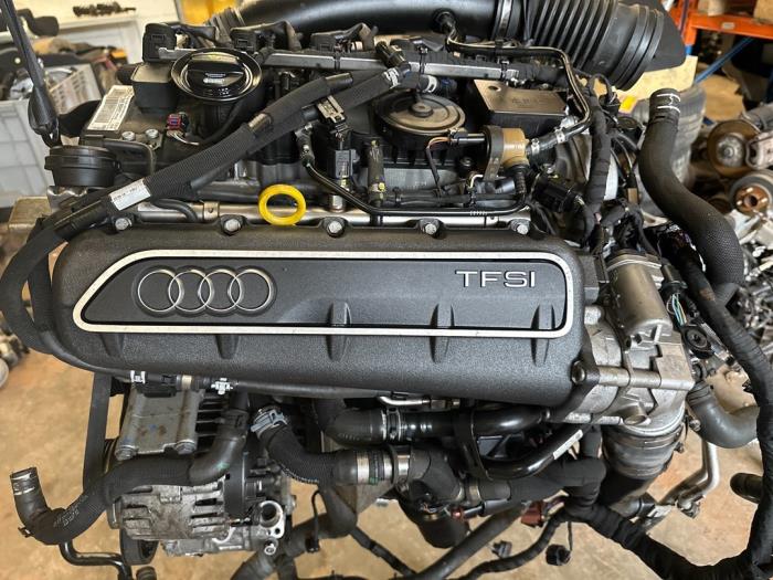 Motor van een Audi RS 3 Sportback (8VA/8VF) 2.5 TFSI 20V Quattro 2018