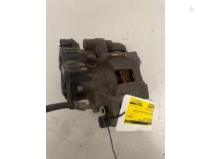 Used Rear brake calliper, right Ford Focus 4 Wagon 1.0 Ti-VCT EcoBoost 12V 125 Price € 96,80 Inclusive VAT offered by DVZ Carparts