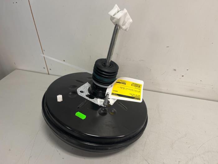 Usagé Servo frein Audi RS 3 Sportback (8VA/8VF) 2.5 TFSI 20V Quattro Prix € 75,00 Règlement à la marge proposé par DVZ Carparts