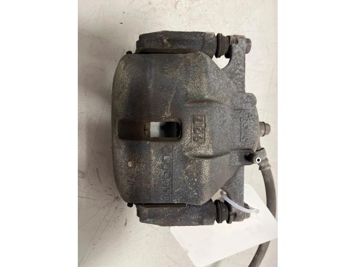 Gebrauchte Bremszange links vorne Nissan Qashqai (J11) 1.3 DIG-T 160 16V Preis € 14,99 Margenregelung angeboten von DVZ Carparts