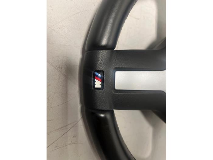 Lenkrad van een BMW 3 serie Touring (F31) 318i 1.5 TwinPower Turbo 12V 2018